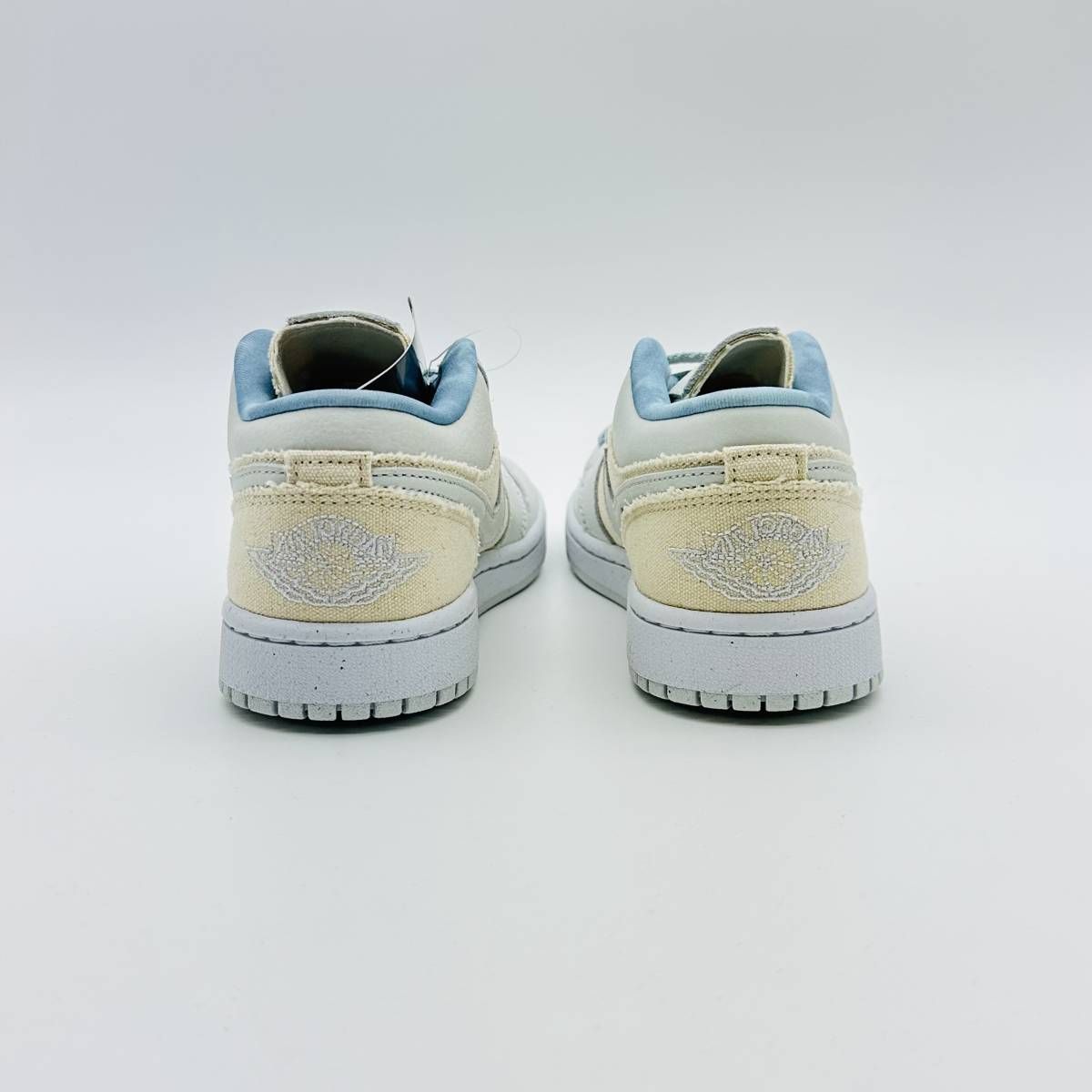 新品未使用】 Nike Air Jordan 1 Low Se Canvas Iris Whisper Sail