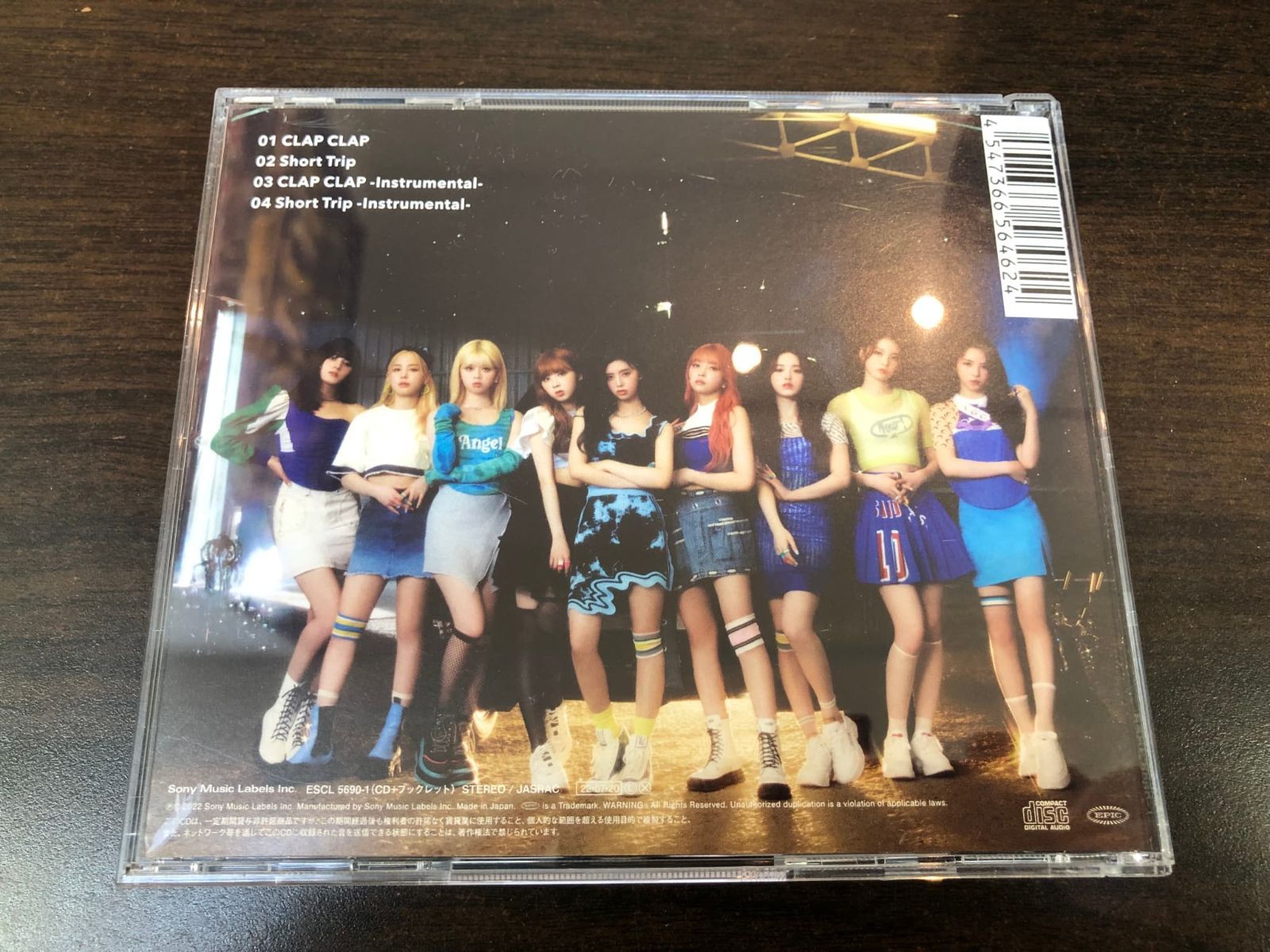 NiziU CLAP CLAP 直筆サイン入り CD CD/ CLAP CLAP - NiziU /中古 - メルカリ