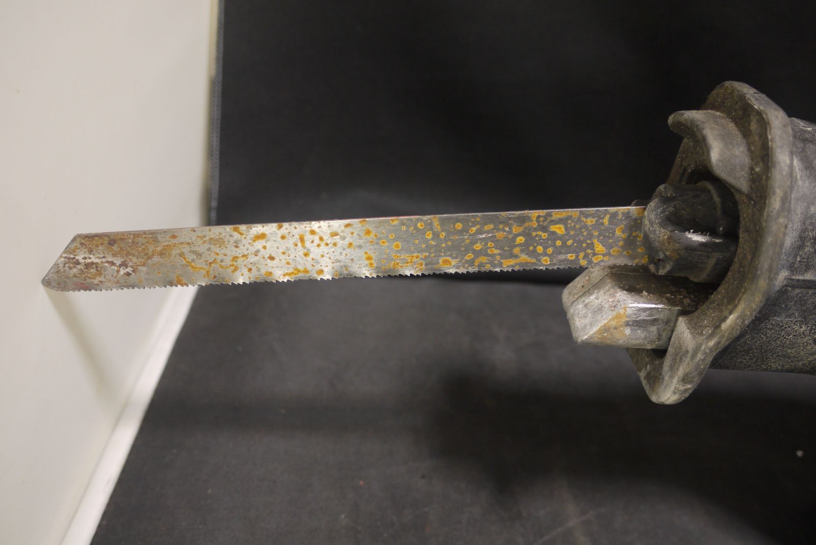 makita マキタ 充電式レシプロソー JR188D 本体のみ