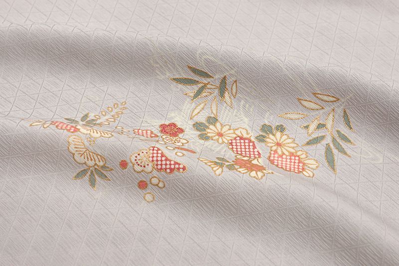 ☆万葉ちりめん 花柄の反物 （染小紋曰本の絹・浜ちりめん・ぼかし・手 