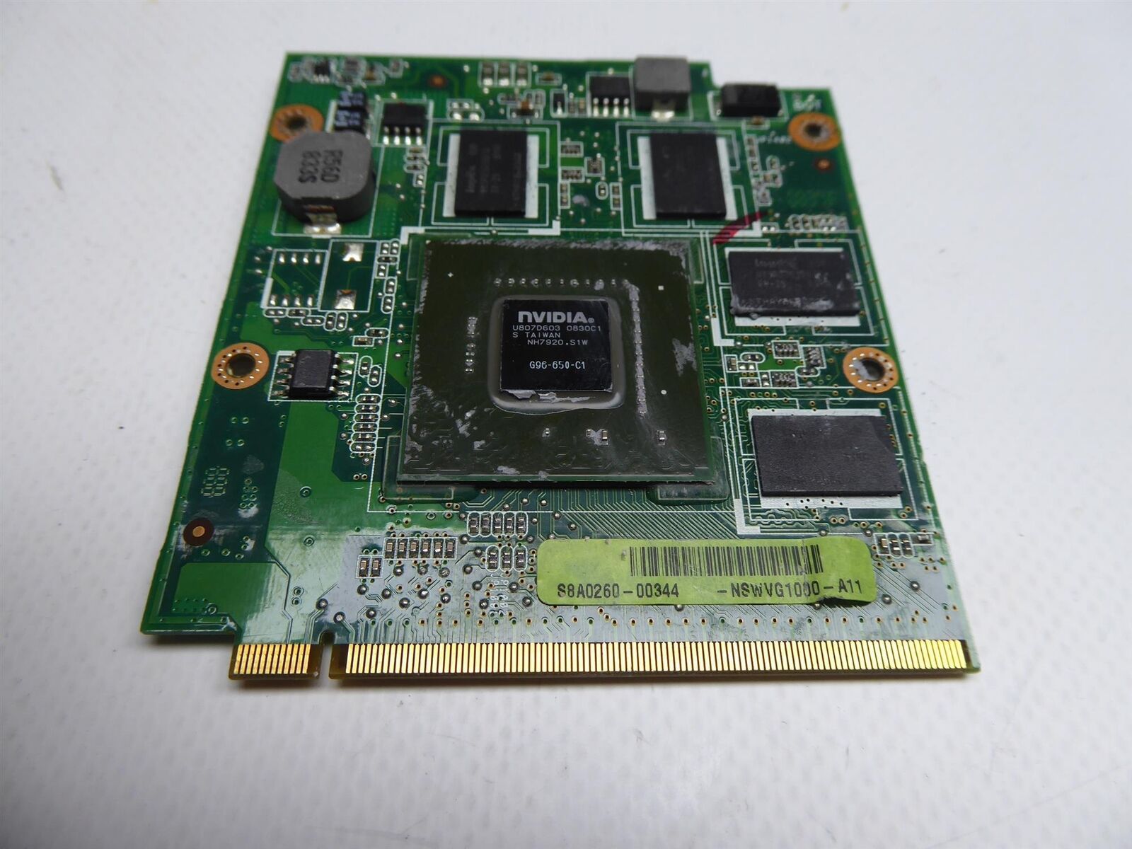 N80V シリーズ Nvidia 9650M GT グラフィックス カード 08G2015MM21Q #94732 として