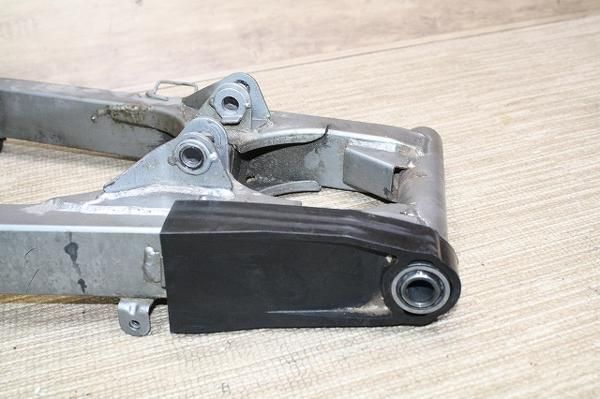 ☆カワサキ☆ZZ-R250☆EX250H☆スイングアーム☆K46-81