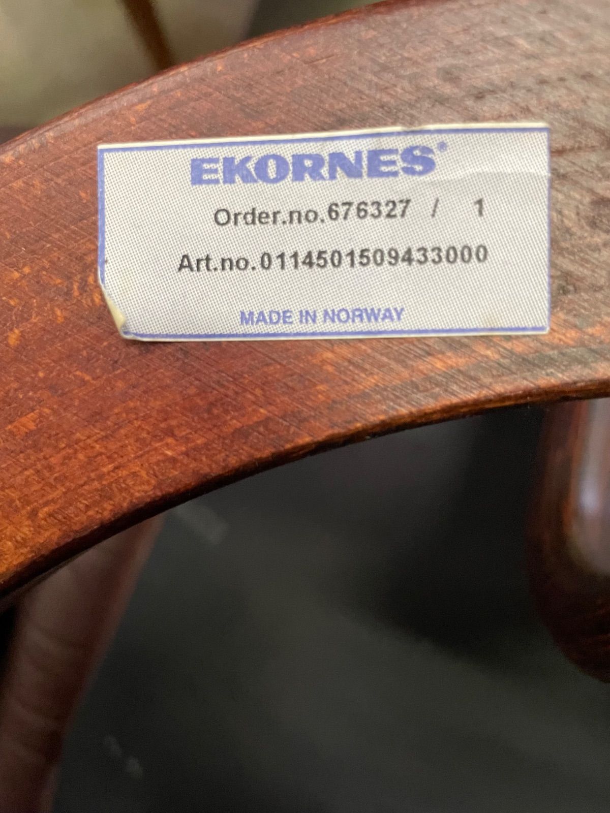 ストレスレスチェア オットマン付き