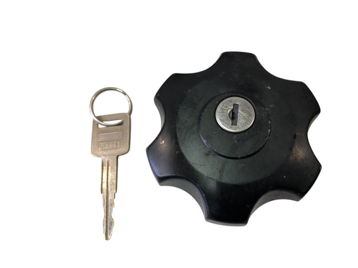 SUZUKI バンバン200 NH41A キャブ キーセット イグニッションキー 共通キー1本 作動OK 組み換え 補修にも 2760-M5932