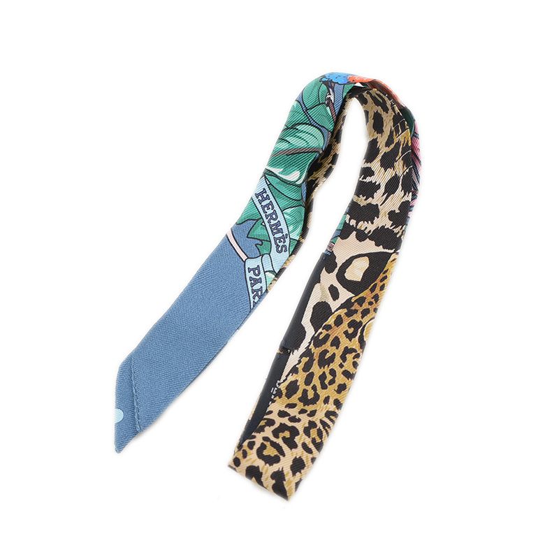エルメス　ツイリードール　ジャングルラブラブ エルメス ツイリードール ジャングルラブラブ Jungle Love Love