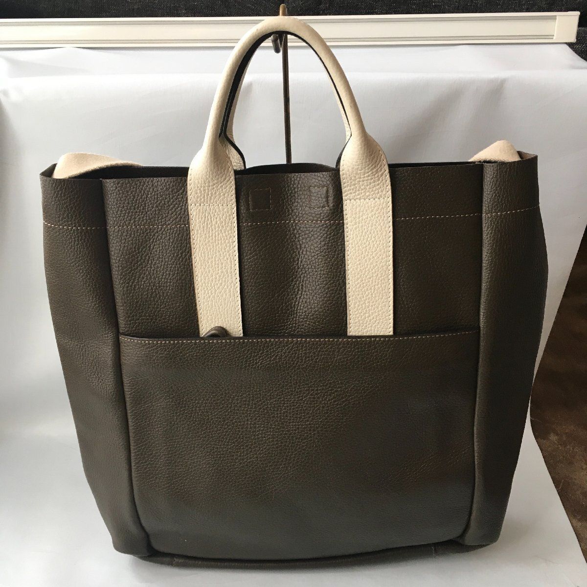美品　ダニエル&ボブ　スポルトーナ　2WAY レザー　トートバッグ　白 美品 Daniel＆Bob ダニエル＆ボブ SPORTONA ALCE sports 2WAY