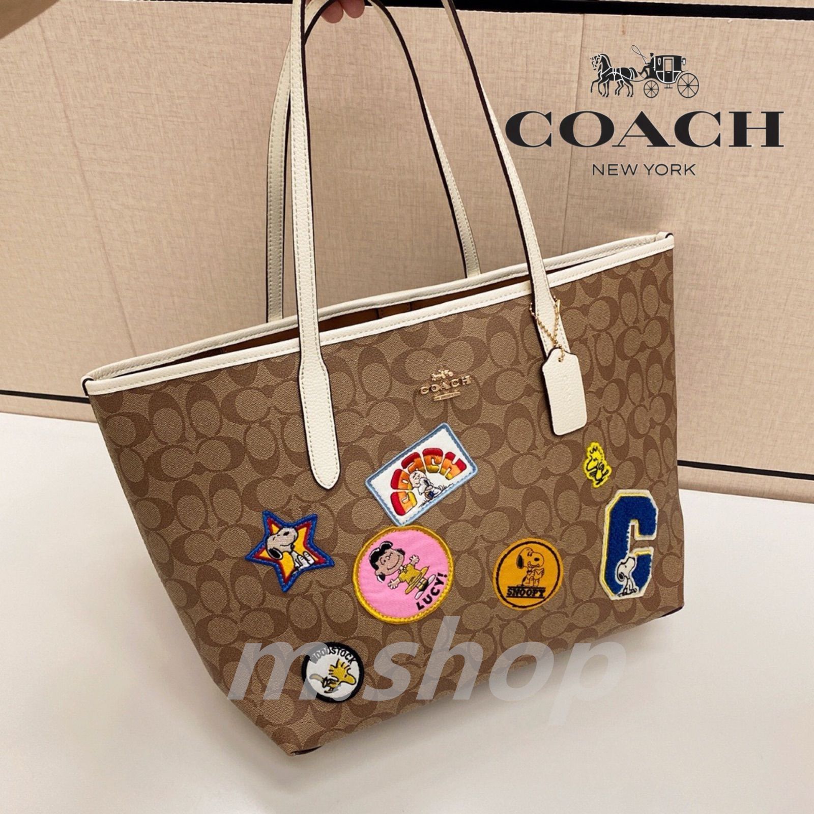 新品未使用 COACH コーチバッグ C4292 シグネチャー ピーナッツ コラボ スヌーピー ヴァーシティー パッチ ワッペン シティ トートバッグ  カーキマルチ ショルダーバッグ マザーバッグ レディース バッグ アウトレット品 - メルカリ