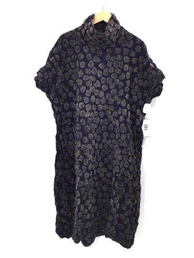 ISSEY MIYAKE me シワ加工ハイネックドット柄ワンピー #1657# - メルカリ