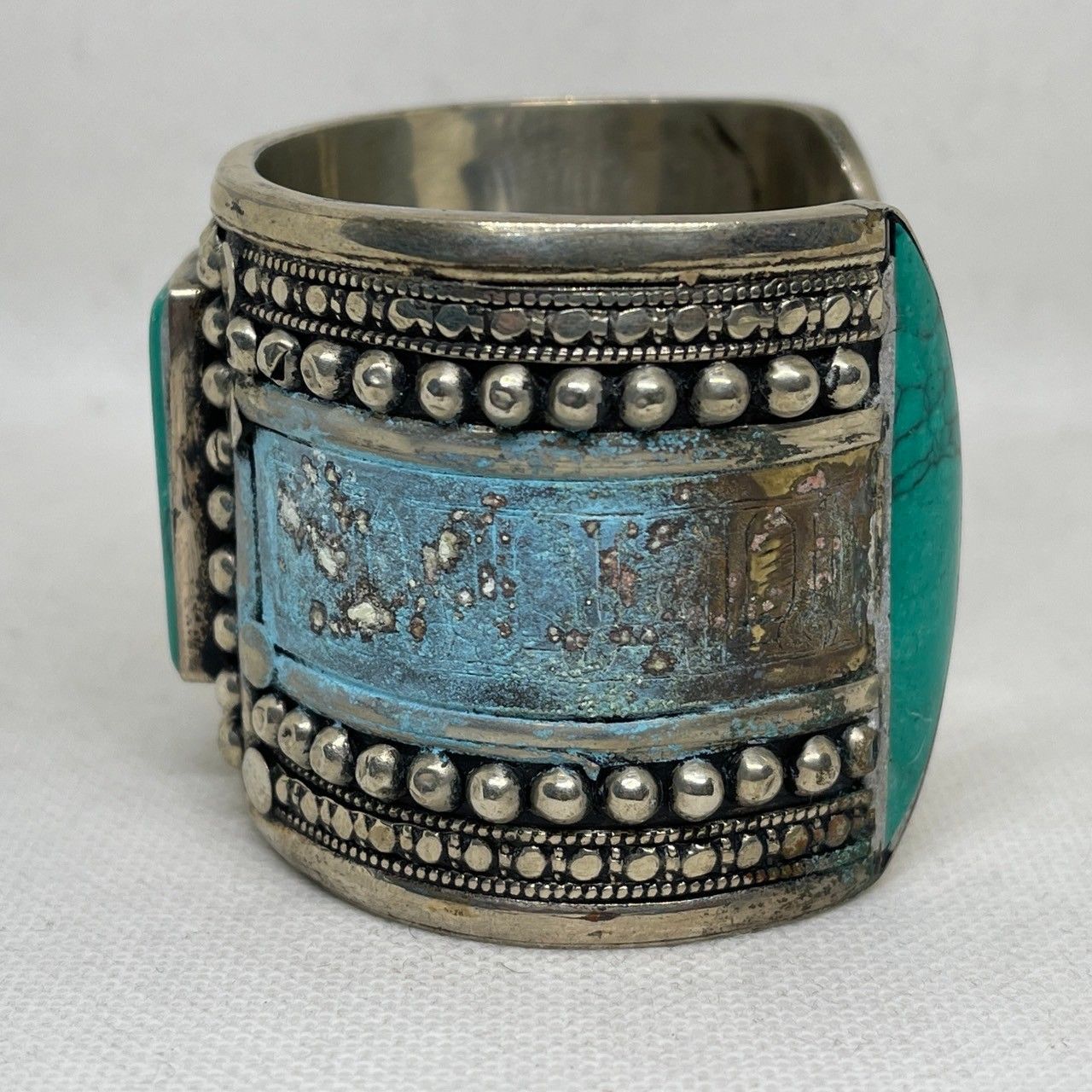 インディアンジュエリー、ターコイズバングル、ビンテージ作品 インディアンジュエリー、ターコイズバングル、ビンテージ作品