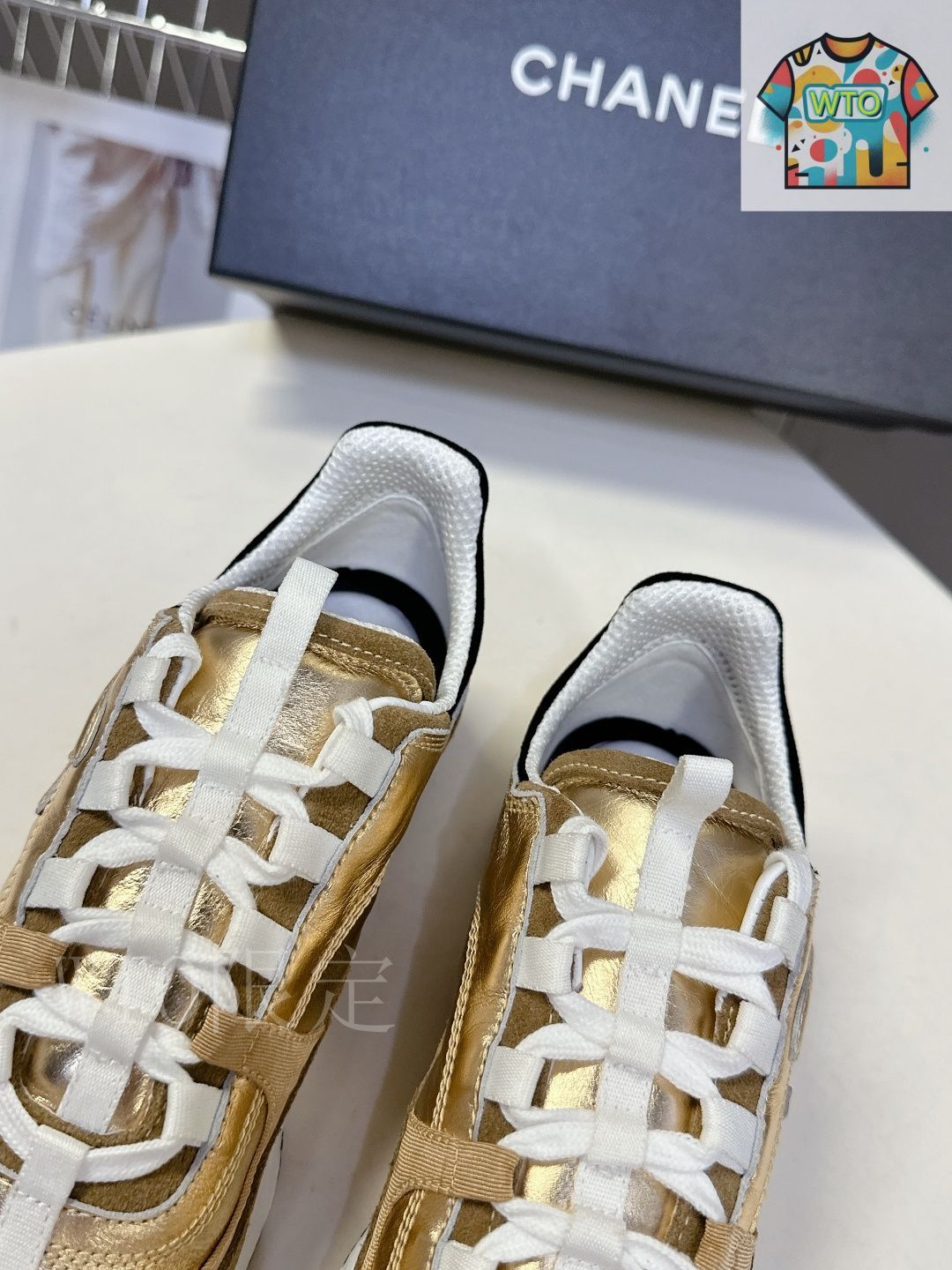 カジュアルコーデに！！【CHANEL】CCロゴ 25Aスニーカー カジュアルコーデを楽しむ】CHANEL☆スニーカー☆大胆CCロゴ