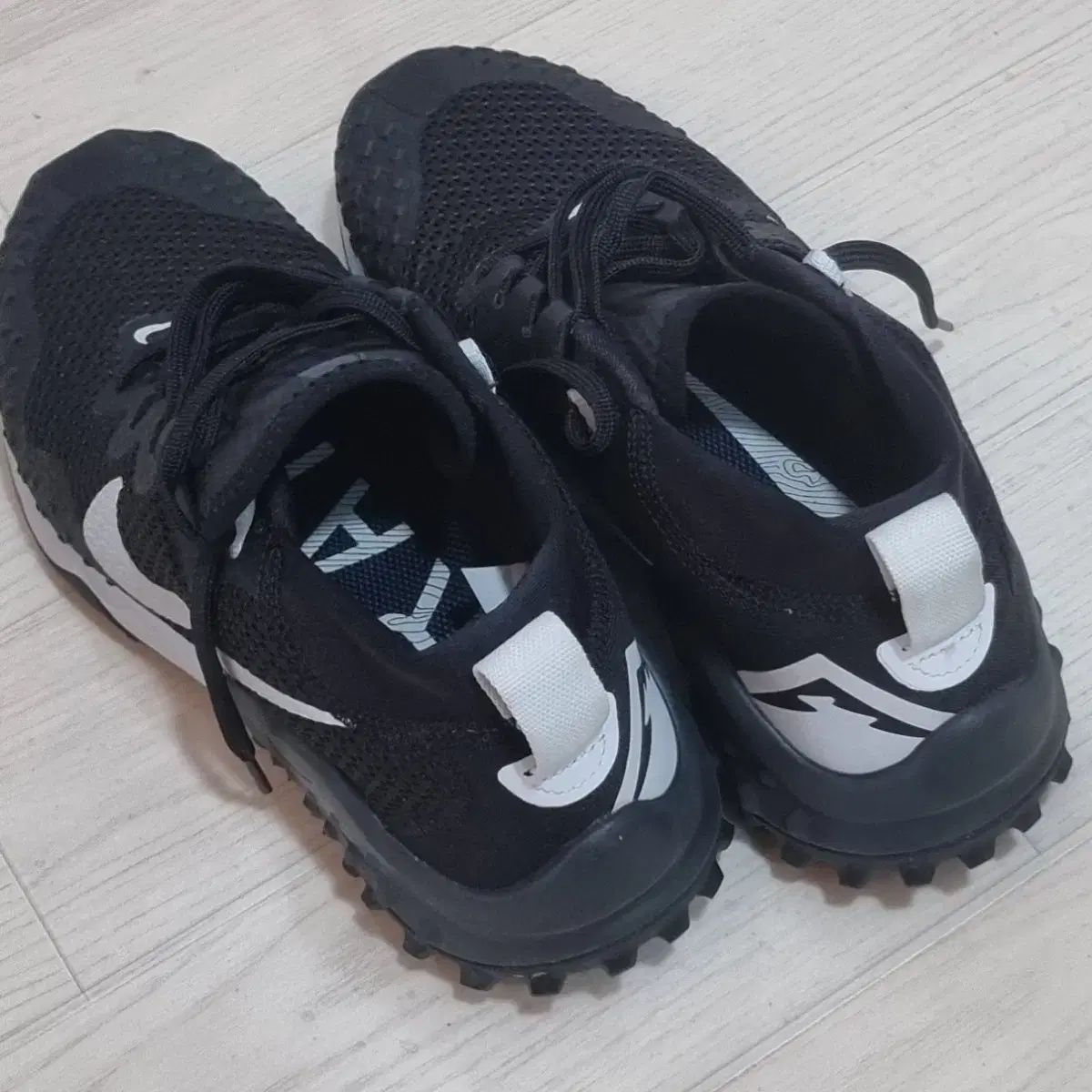 ナイキ ワイルドホース