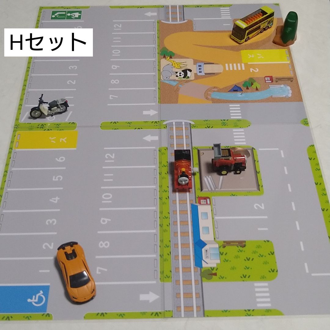 ハンドメイド】A4ミニカー道路・駐車場プレイマット4枚セット トミカ