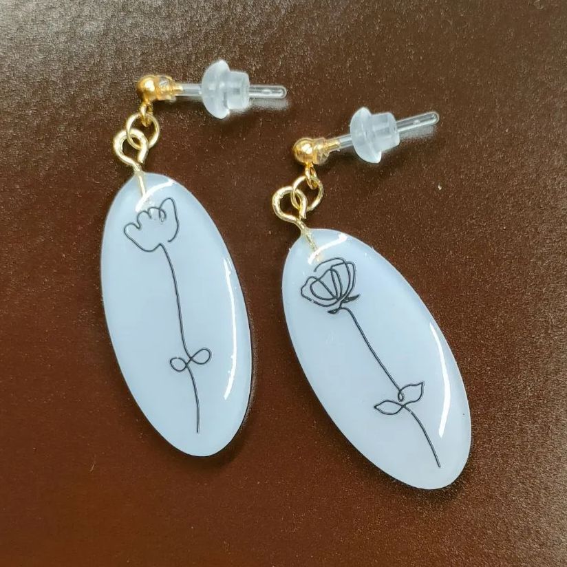 No.45】韓国風ピアス 韓国風イヤリング ハンドメイド オーバル レジン 