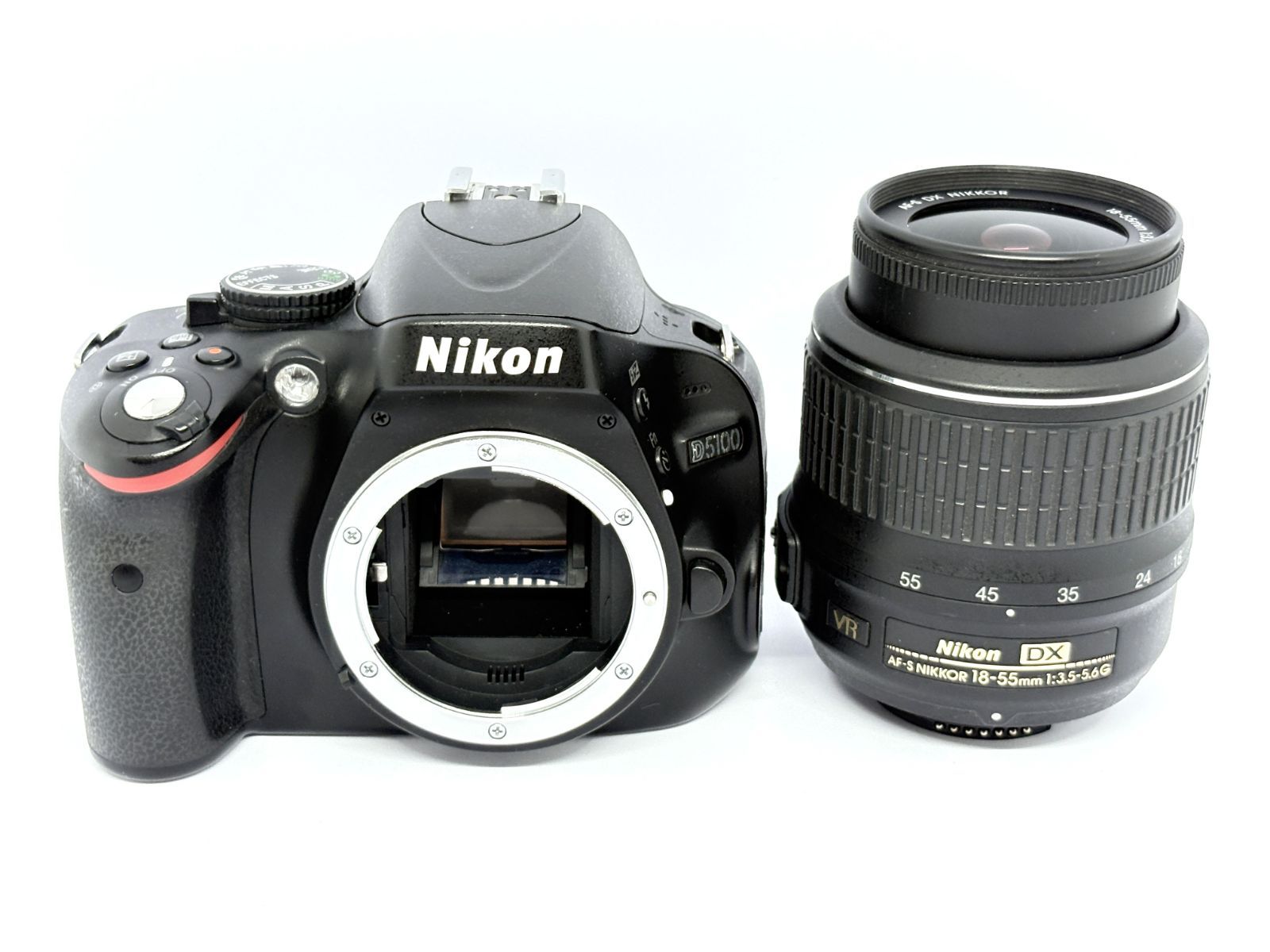 Nikon D5100 バッテリー2個付 画面回転で自撮りも！動画 手ぶれ補正 Nikon D5100 バッテリー2個付 画面回転で自撮りも！動画 手ぶれ