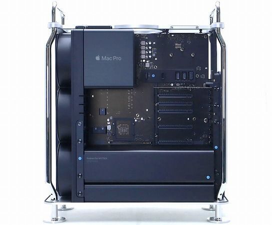 Apple Mac Pro 2019 A 1991 Xeon W-3235 3.3 GHz 32 GB 4 TB SSD Radeon W 5700 X macOS Sequoia