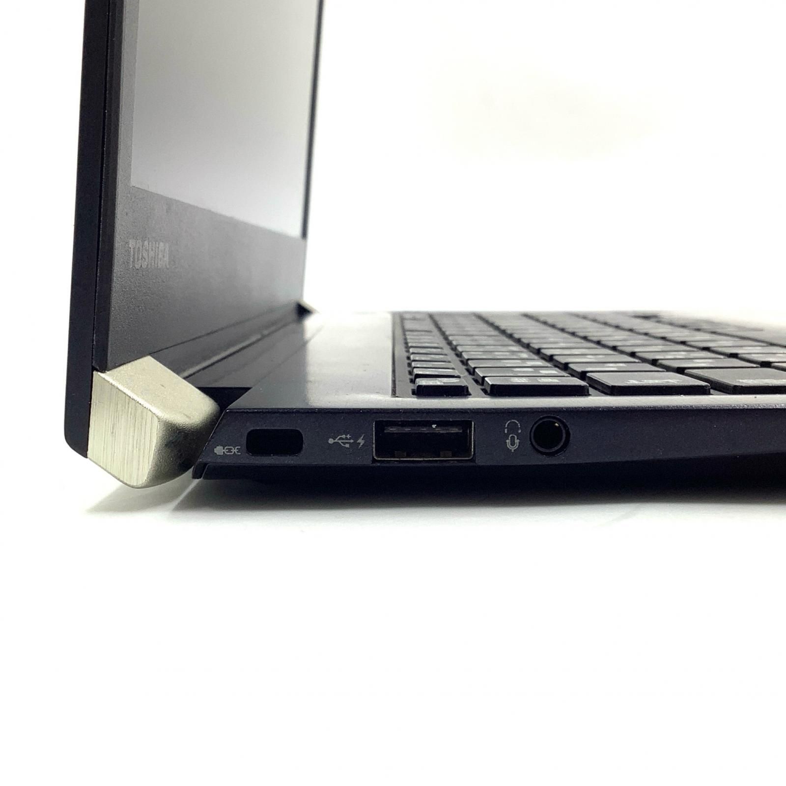 タッチパネル❣️小型軽量✨️初期設定済みですぐ使える薄型ノート