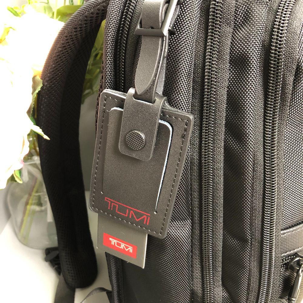 お待たせ! 断捨離！TUMI Slim バックパック バッグ - www ...