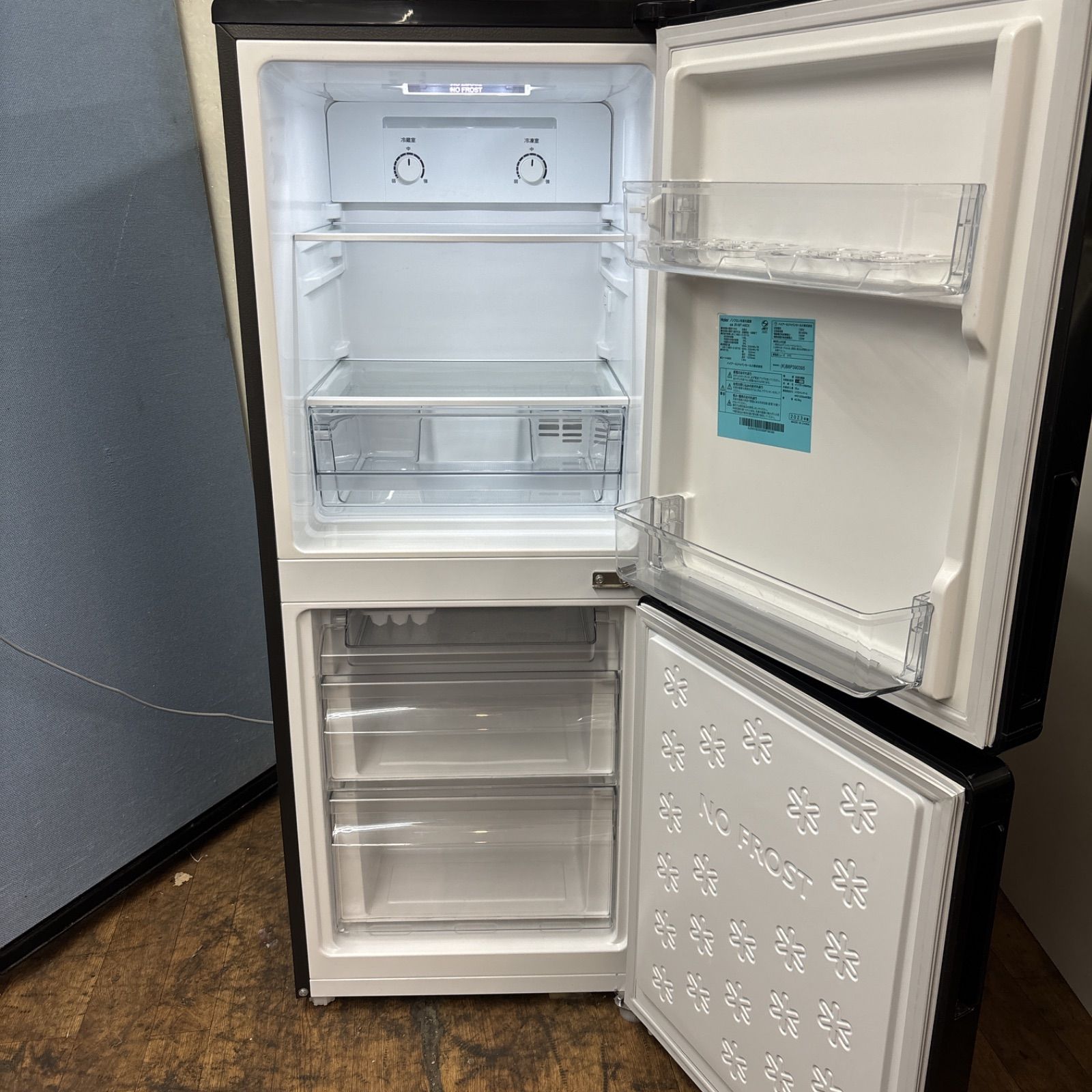 名古屋市近郊限定送料設置無料 2020年式ハイアール冷蔵庫148L 3103527016.jpg