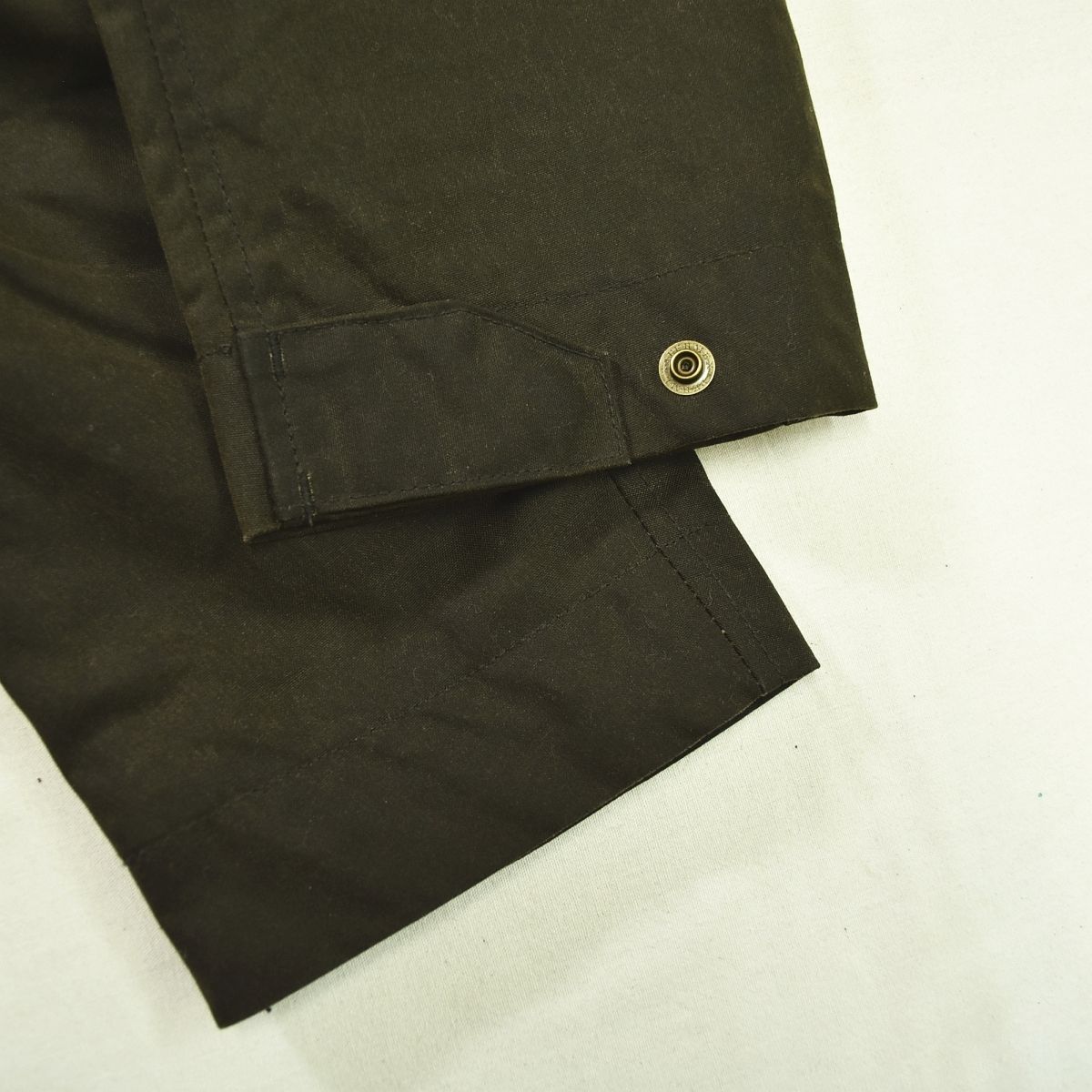 美品】 日本製 バイブリーコート Bibury Court オイルド ミリタリー