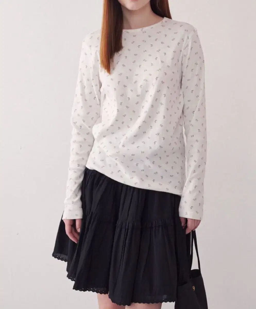 RONRON(ロンロン) FLORAL LONG SLEEVE IVORY PINK FLOWER - メルカリ