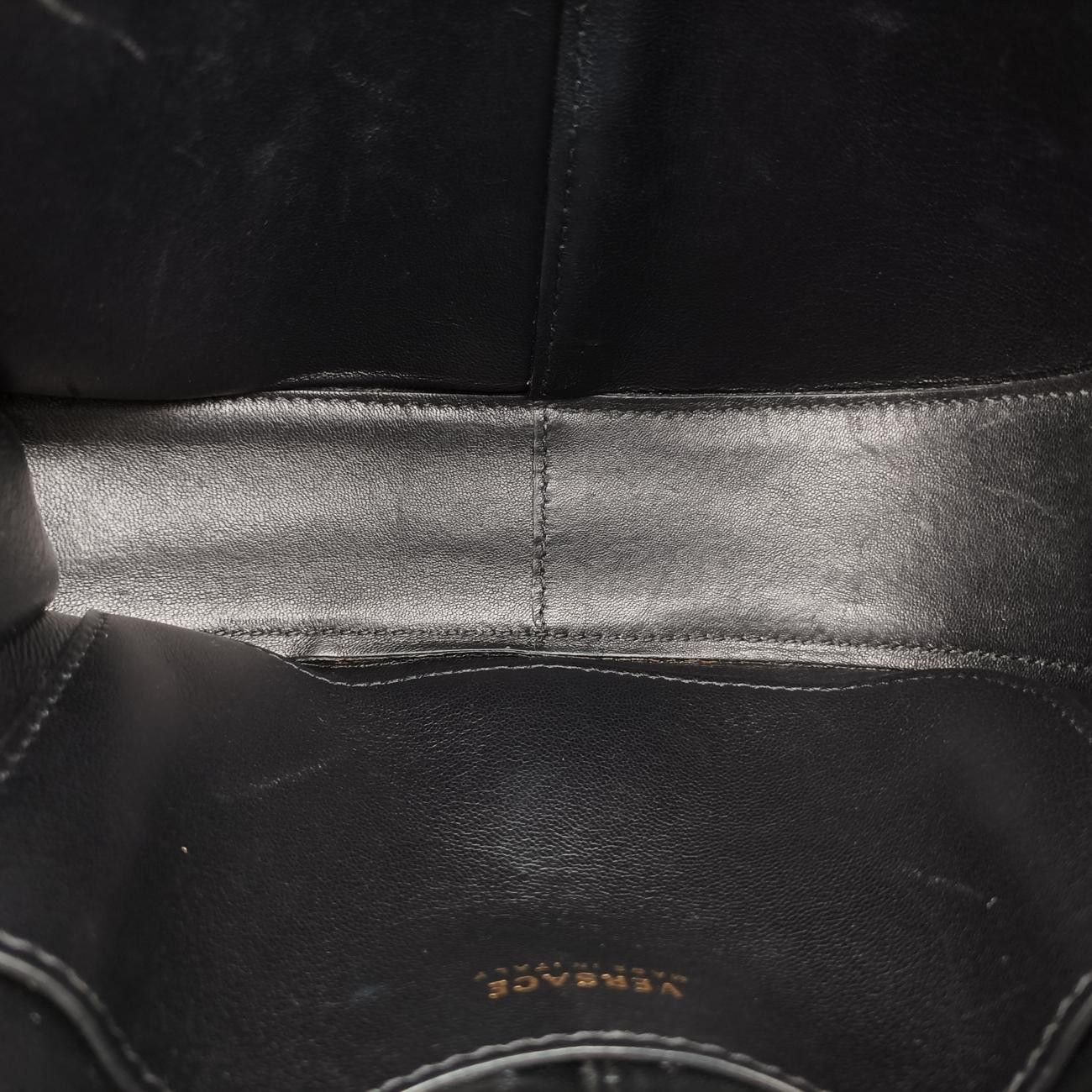 VERSACEタータンプリントブラック×マルチ