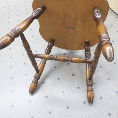 ① 飛騨産業 HIDA ウィンザーチェア ダイニングチェア キツツキマーク