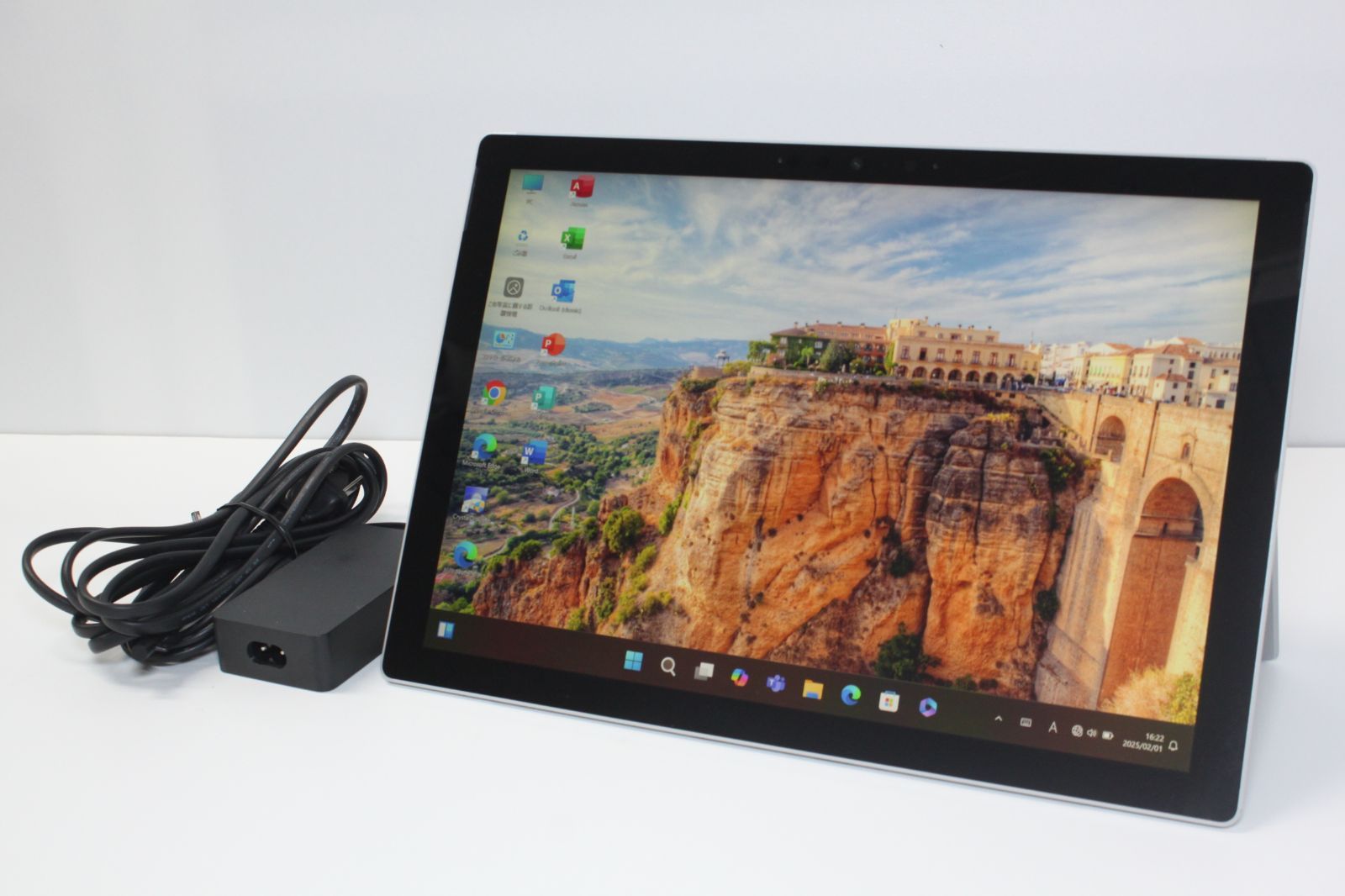 タブレット Surface Pro 7/intel Core i5/128GB/メモリ8GB ⑤