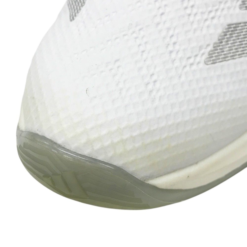 ホワイト系 22.5