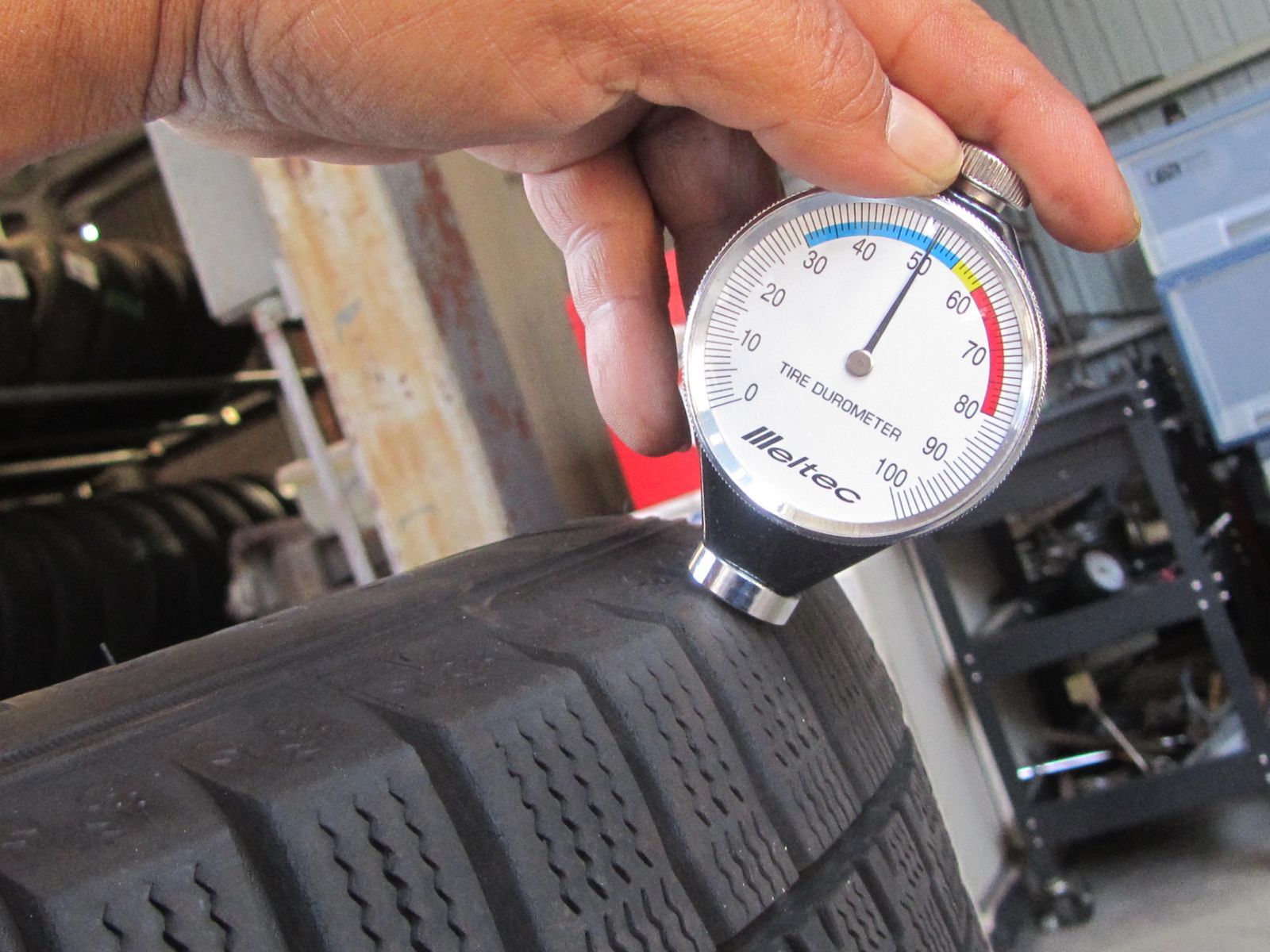 195/65R15　スタッドレス　アイスナビ8　2024年　80系ノア外し 人気】195/65R15 スタッドレス グッドイヤー アイスナビ8 2024年