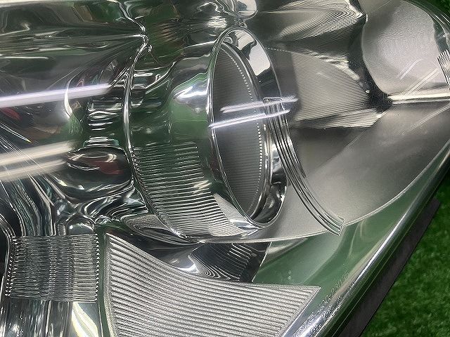 日産 Y51/KNY51 フーガ 前期 ヘッドライト 左右 HID 100‐23035 A