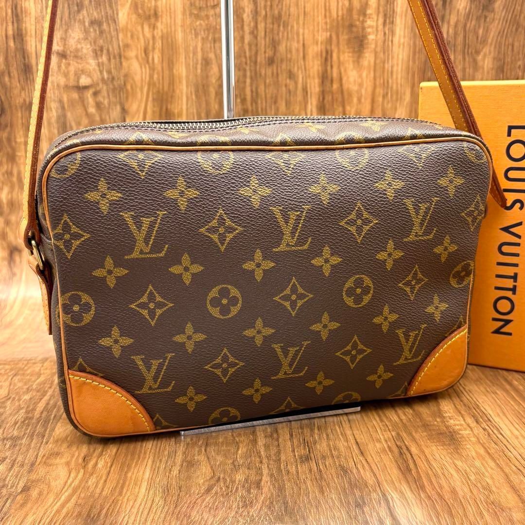 美品　ルイヴィトン　モノグラム　トロカデロ　ショルダーバッグ LOUIS VUITTON - ルイ ヴィトン LOUIS VUITTON ショルダーバッグ