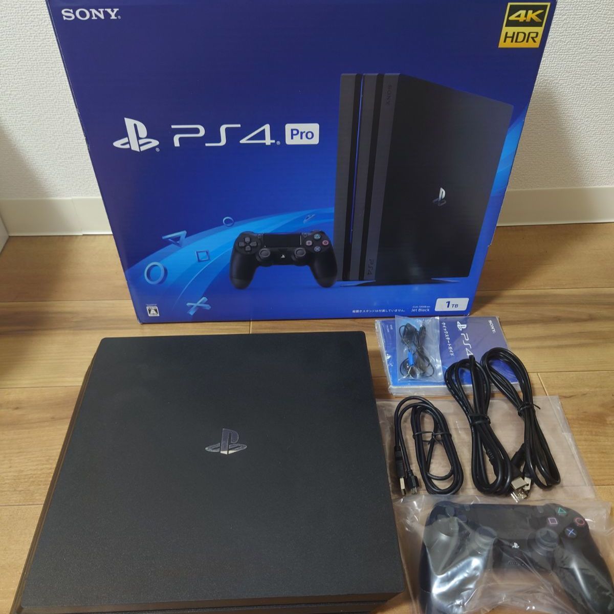 SONY PS4 pro 本体 CUH-7200B B01 1TB - 誰得太子 - メルカリ