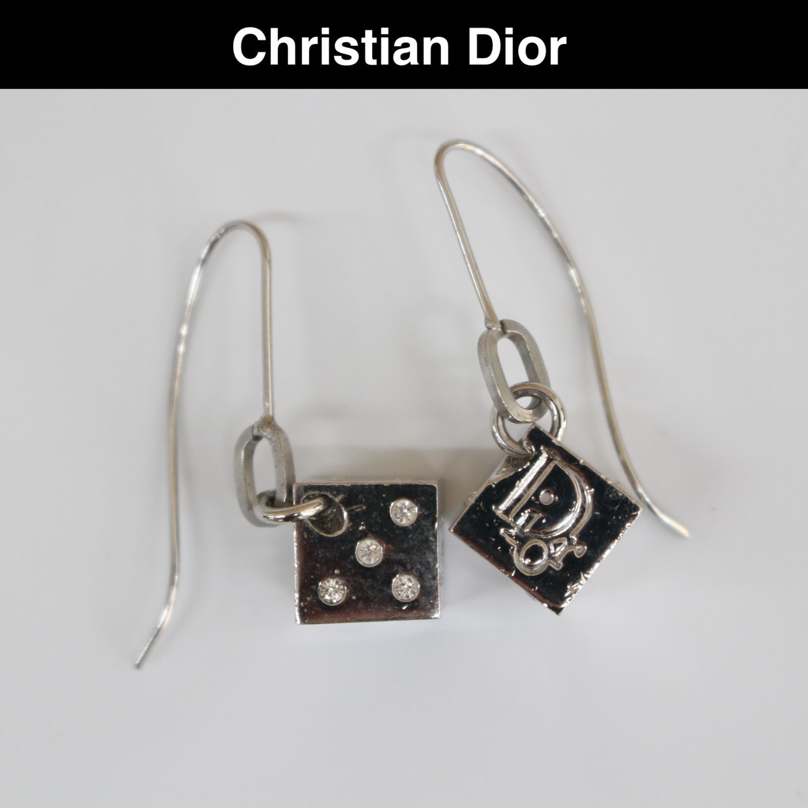 Christian Diorクリスチャンディオールピアス ストーンキューブ