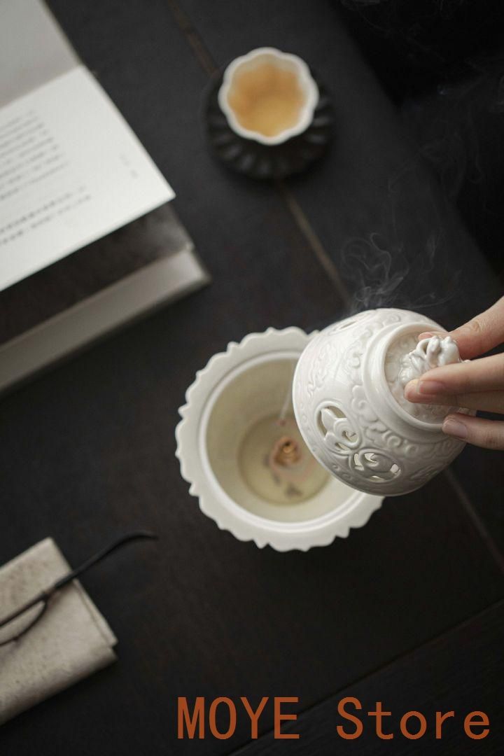 天青色 香炉 陶磁 三足檀盤香炉 沈香 獅子 茶道 置物 澱青釉三足香炉 文化遺産オンライン