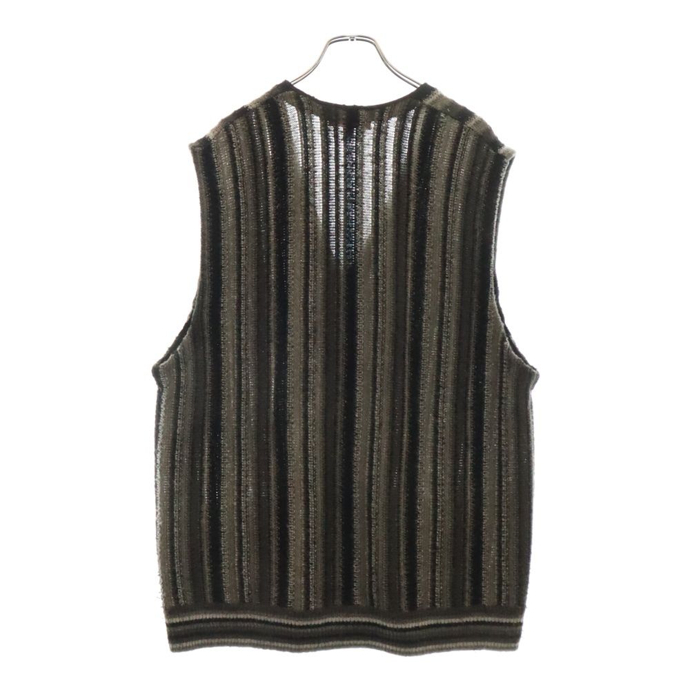 Supreme stripe sweater vest ニット　Mサイズ Supreme Stripe Sweater Vest (SS21) - $138