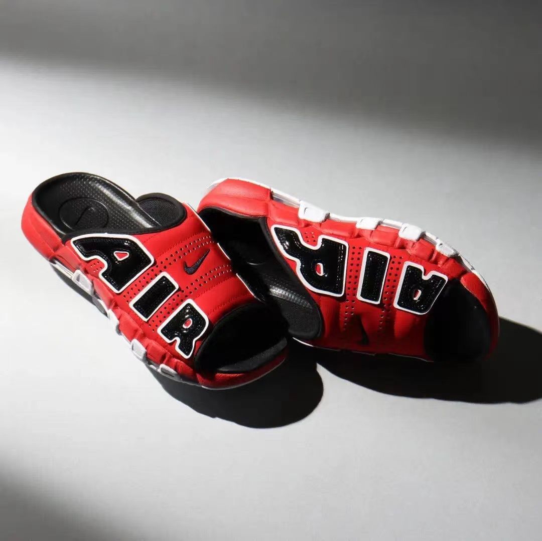 Nike(FJ6035-600) ナイキ エアモアアップテンポ スライド 