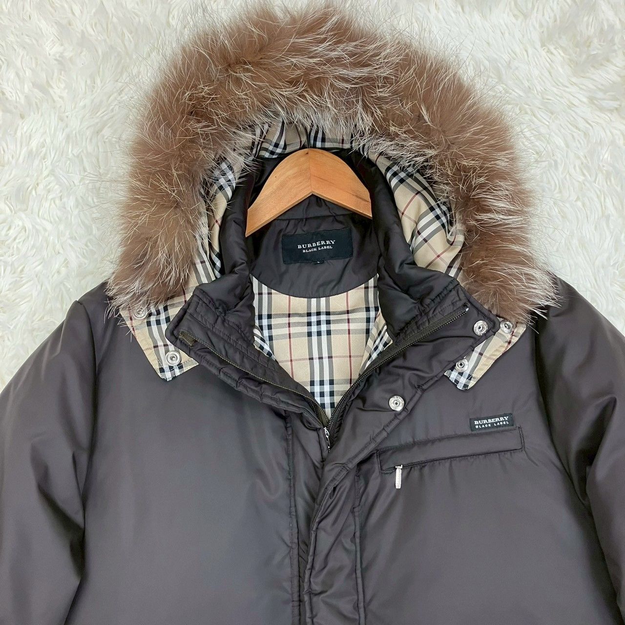 サイズL バーバリーブラックレーベル ホワイトグース ダウンジャケット