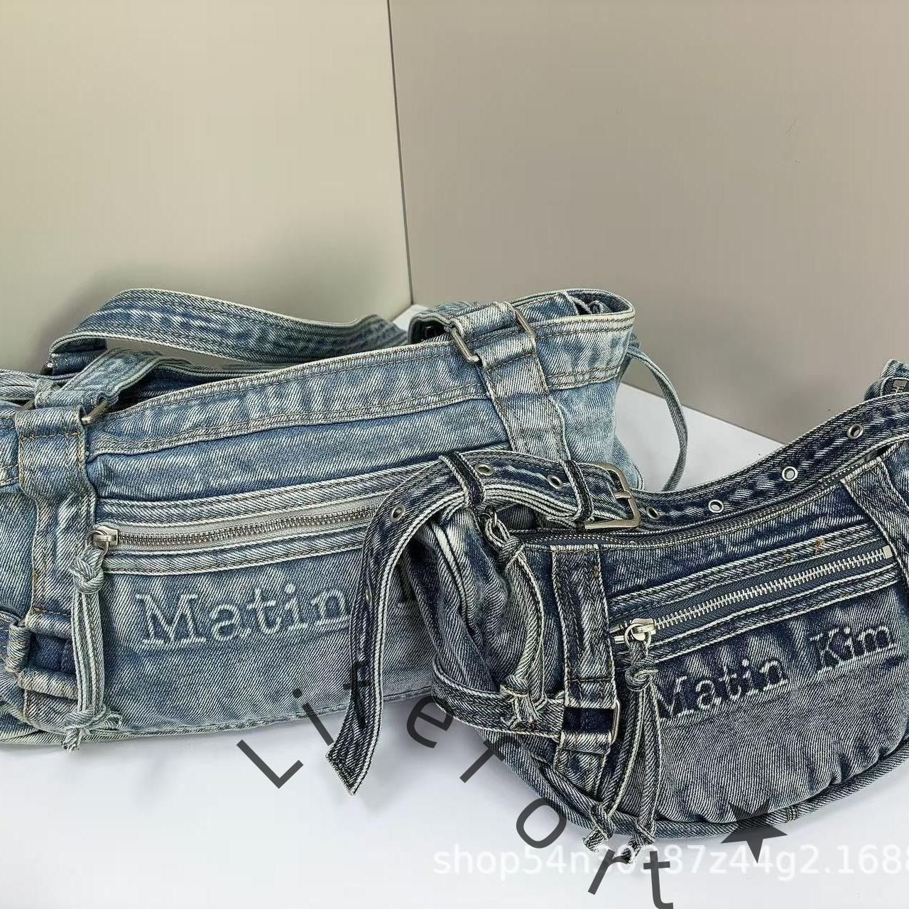 韓国 Matin Kim マーティンキム LOGO WASHED DENIM DUFFEL BAG