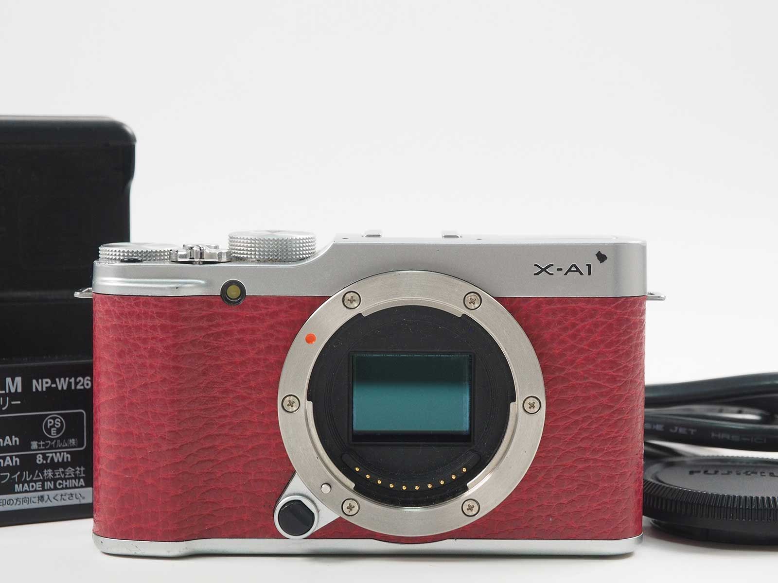 富士フィルム Fujifilm Fuji X-A1 16.3MP Mirrorless Digital Camera Body Red [美品] #Z2696A