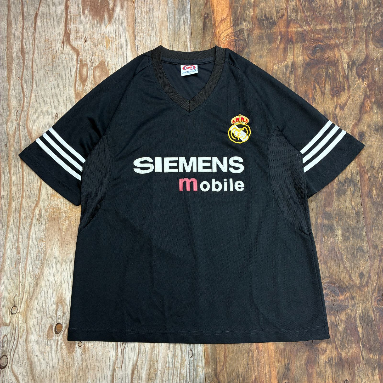 レアルマドリード　アウェイ　ブラック　サッカー　ユニフォーム　古着　90s アディダス レアル・マドリード サッカー ユニフォーム 古着
