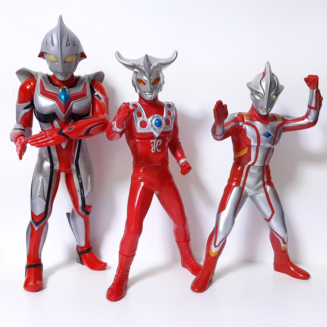 ウルトラマンシリーズ ビッグサイズソフビフィギュア 三体セット ウルトラマンシリーズ ビッグサイズソフビフィギュア 三体セット