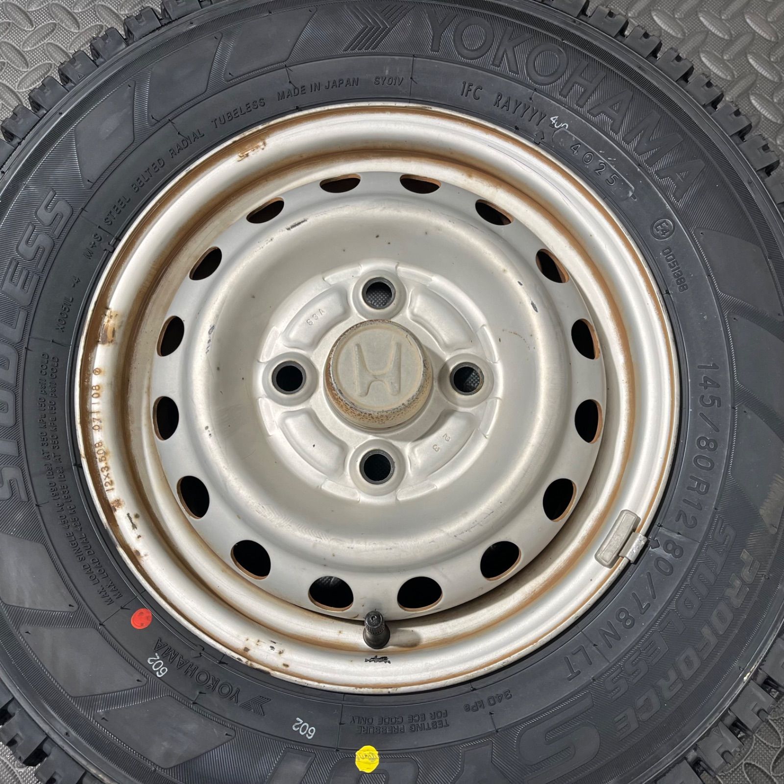 アクティ スタッドレスタイヤ