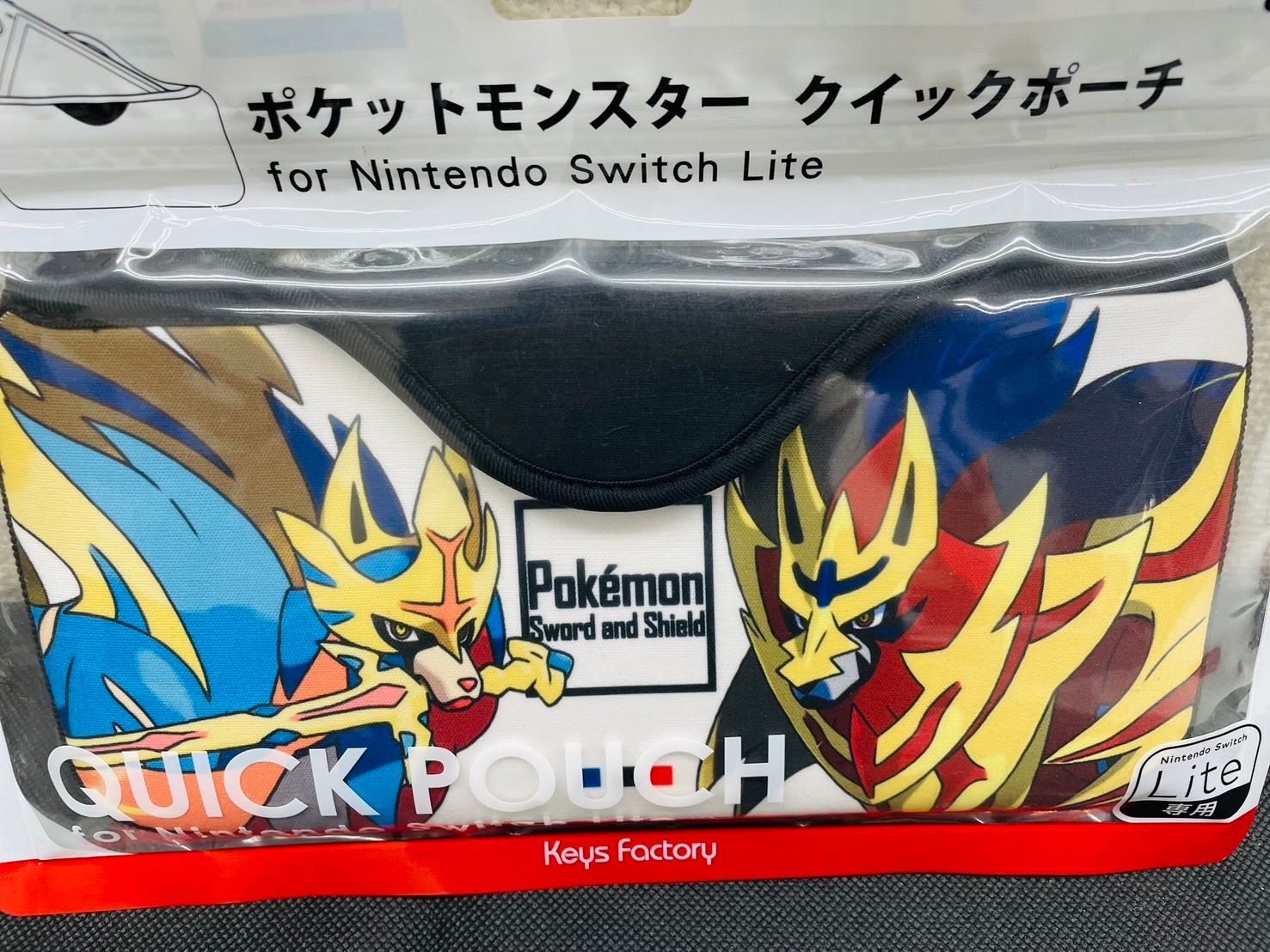 ポケモン - ポケットモンスタークイックポーチSWITCH：ライト専用／レジェンド Amazon.co.jp: ポケットモンスター クイックポーチ for Nintendo