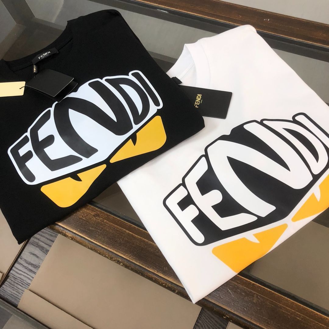 本日限定特価】FENDI クルーネックTシャツ - 高品質コットンで