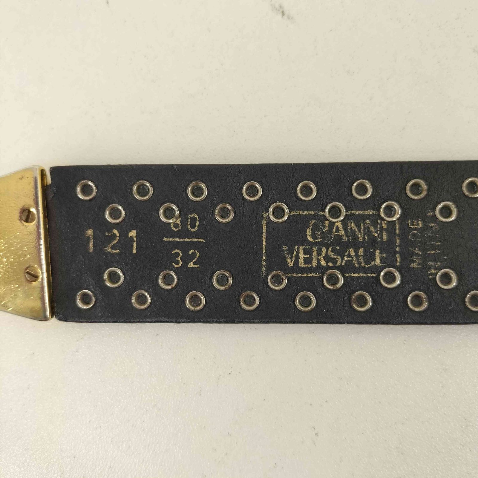 ジャンニヴェルサーチ GIANNI VERSACE MADE IN ITALY メデューサコイン 