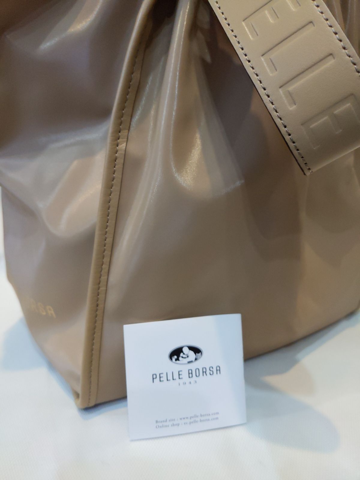 ペレボルサ PELLE BORSA トート チアーズ 4649 - メルカリShops