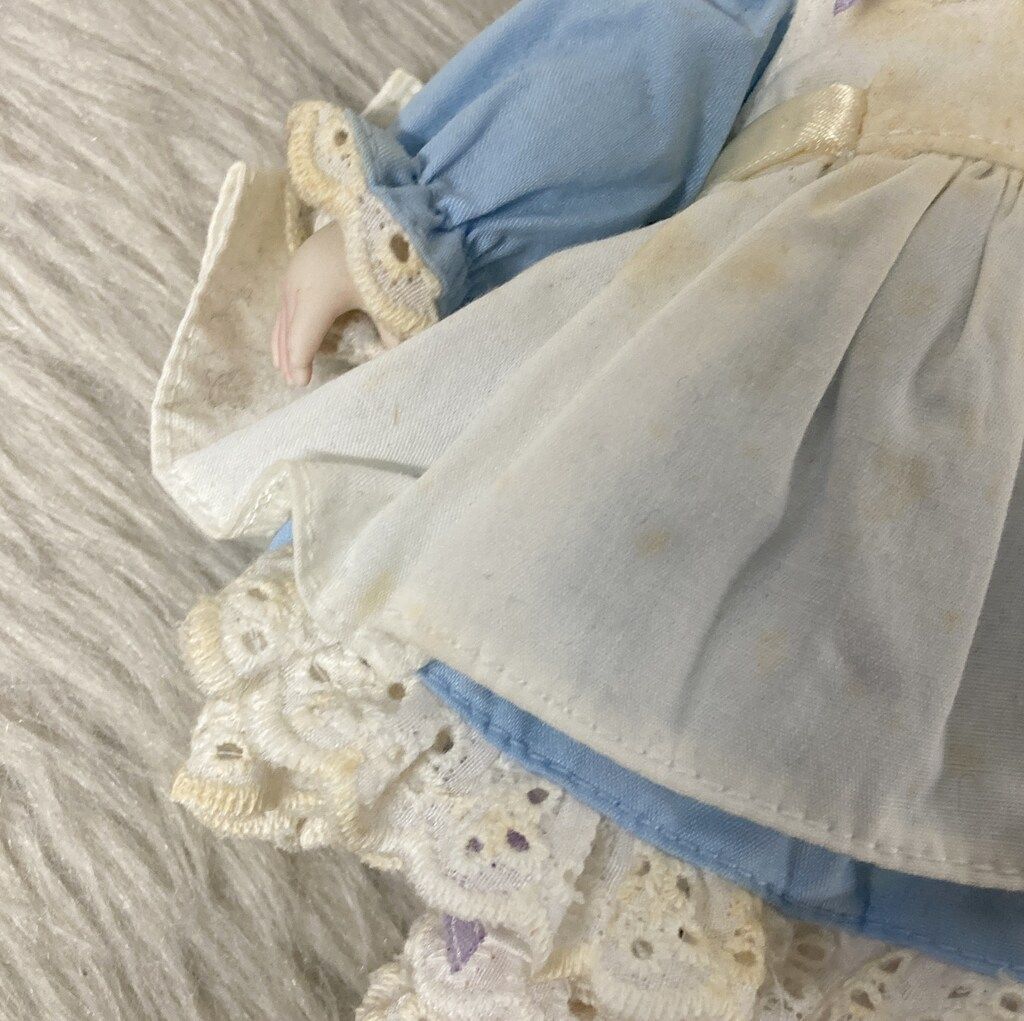 ブルー