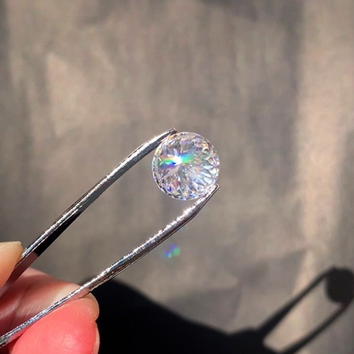 モアサナイト　ルース　裸石　ロシアンカット　百花カット　4ct　ダイヤモンド