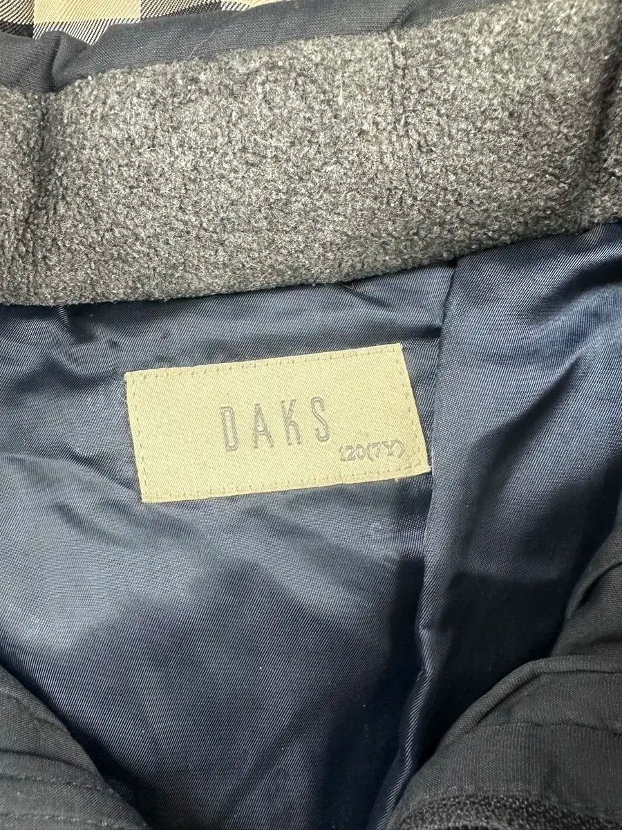 DAKS(ダックス) ダックス - ダウン ブルゾン ブランド通販 ダウンジャケット・コート(レディース) とてもきれい 0 フェザーダウン キッズ | 全商品｜DAKS（ダックス）公式オンラインショップ ジャケットDAKS 紳士] DAKS（ダックス）公式オンラインショップ