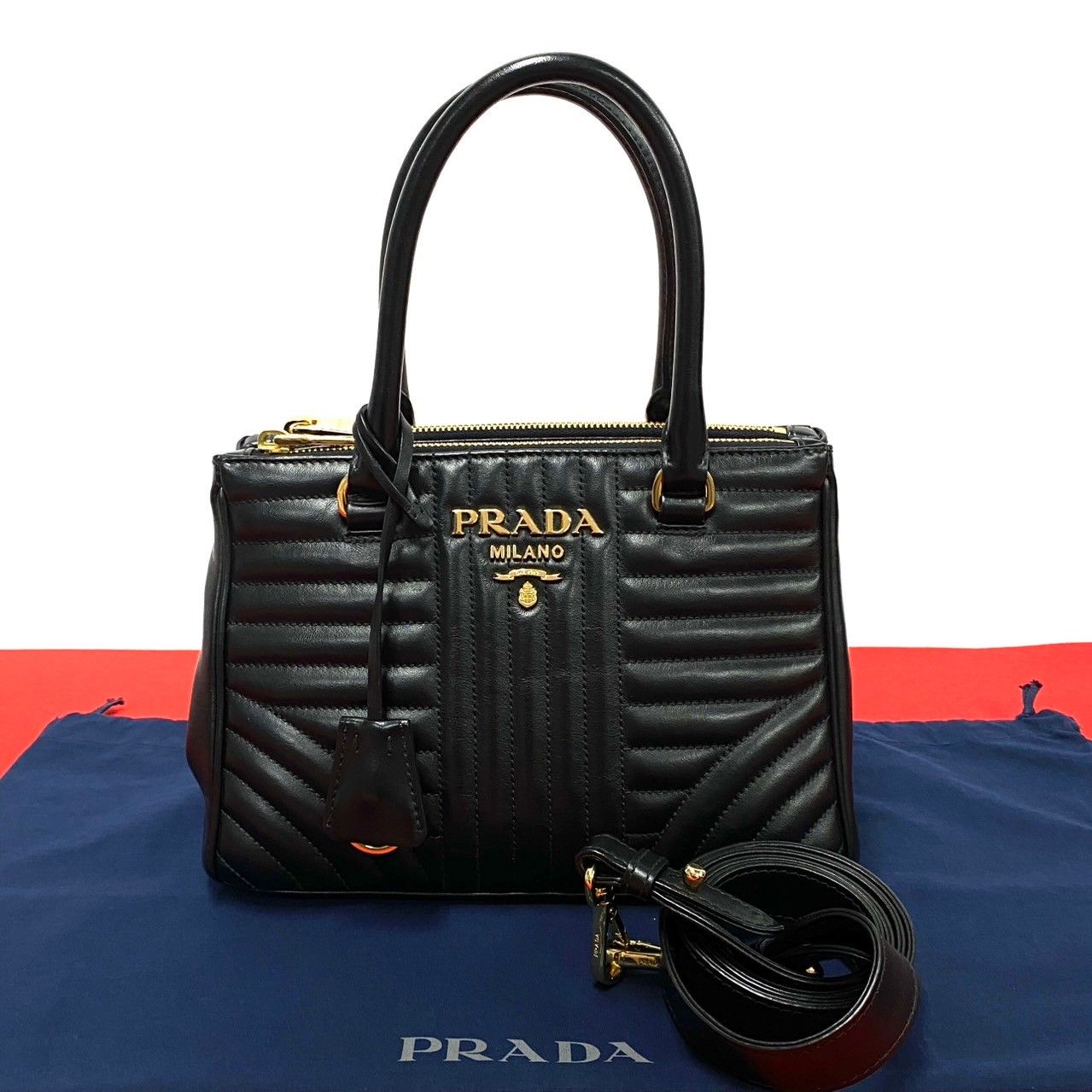 PRADA 極 美品 PRADA プラダ ダイアグラム ロゴ 金具 レザー 本革 2way 
